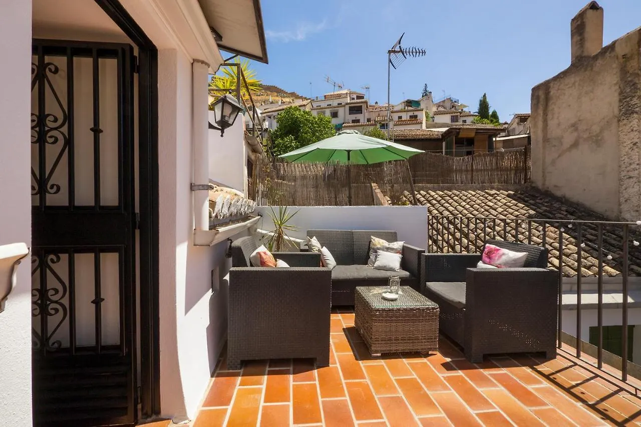 Coqueto Apartamento Duplex Con Terraza Privada Y Parking Granada Apartment